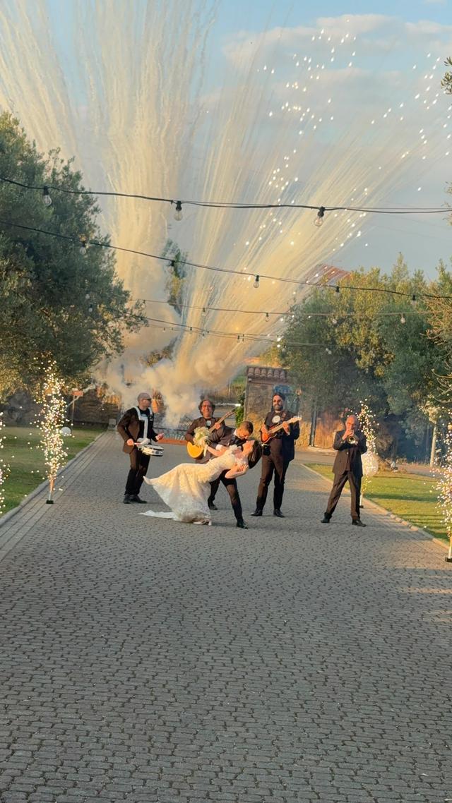 911 Band - 2
