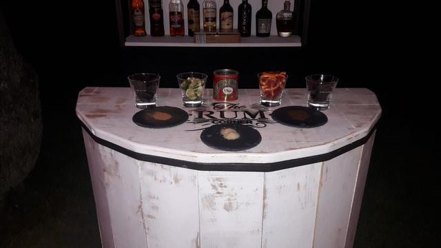 Rum Corner Cocktail Bar - 4