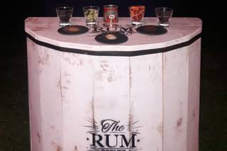 Rum Corner Cocktail Bar - 8