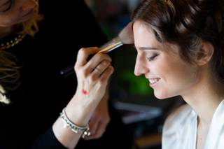 Susanna Hair & Make-Up Studio - 18