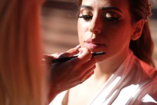 Claudia Flore Beauty Consultant - 10