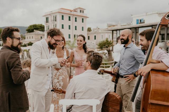 Hot Italian Swing 3