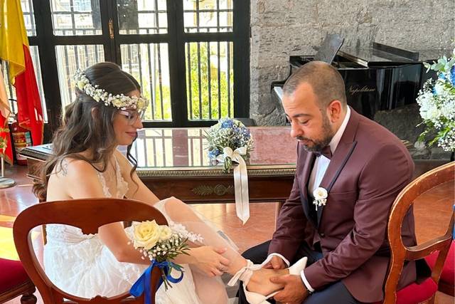 Bouquet da sposa elegante e raffinato - Dettagli per matrimonio - Fiorista  Roberto Di Guida