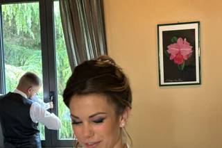 Pamela Pitzolu Make-up & Hair - 12