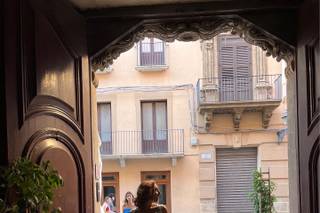 1920 Vintage Bridal Salon - 17