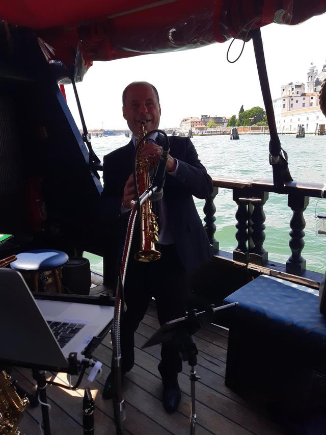 Gianni Sax Live - 1