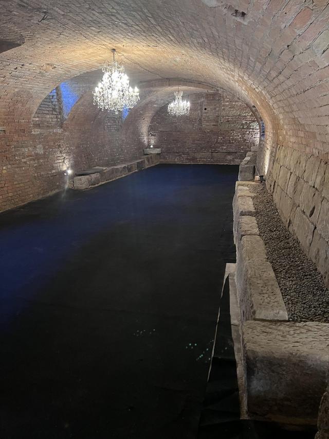 Palazzo Pozzobonelli - 1