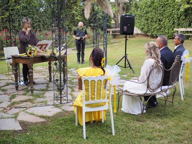 Celebrante Matrimonio Simbolico - Essenza Eventi - 1