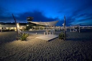 Prestige Beach Restaurant - 9