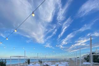 Prestige Beach Restaurant - 10