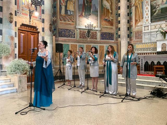 Tyna Maria & Just Community - 1
