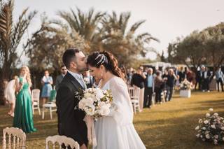 Studio Close-Up - 14