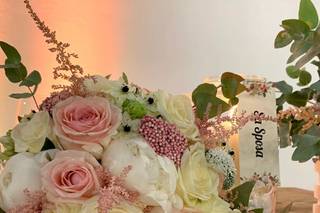 Frida's Italian Flower Stores - 11