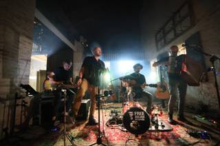 Men on the Moon - 7