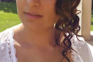 Hair Stylist Makeup - 10