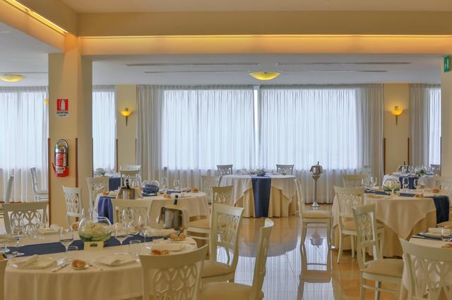 Grand Hotel Moon Valley - 3