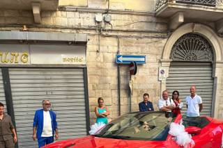Puglia Luxury Car - 14