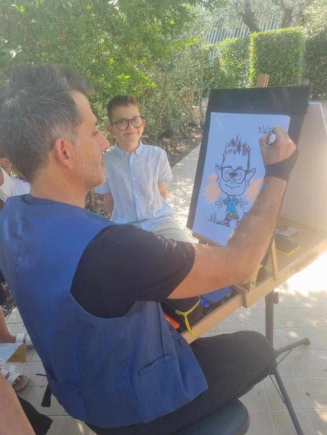 Mapez Show - Illusionista e Caricaturista - 2