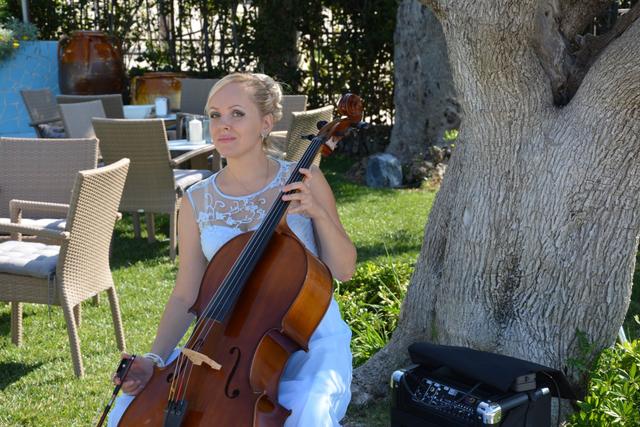 Violoncellista Natalina Cellina - 1