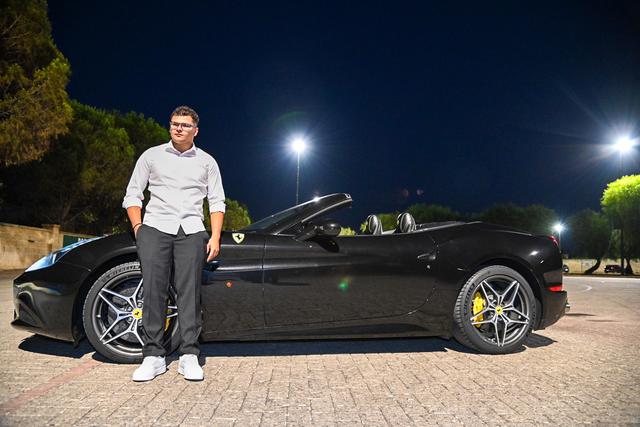 Puglia Luxury Car - 3