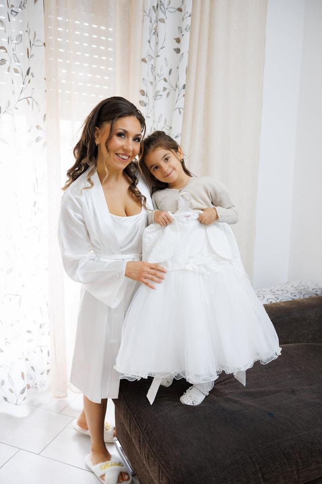 Cecilia Arangia Make-up Artist - 2