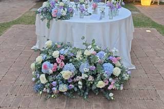 Alessia Costanzo Floral Designer - 5
