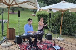 Daisy Acoustic Duo - 4