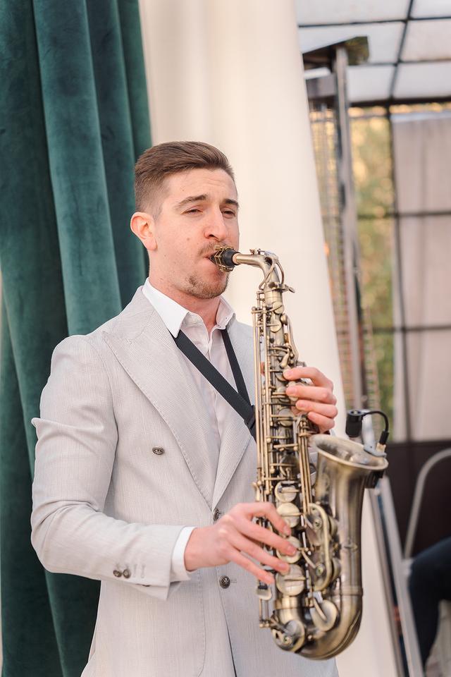 Manuel Frigo Sax & DJ - 2