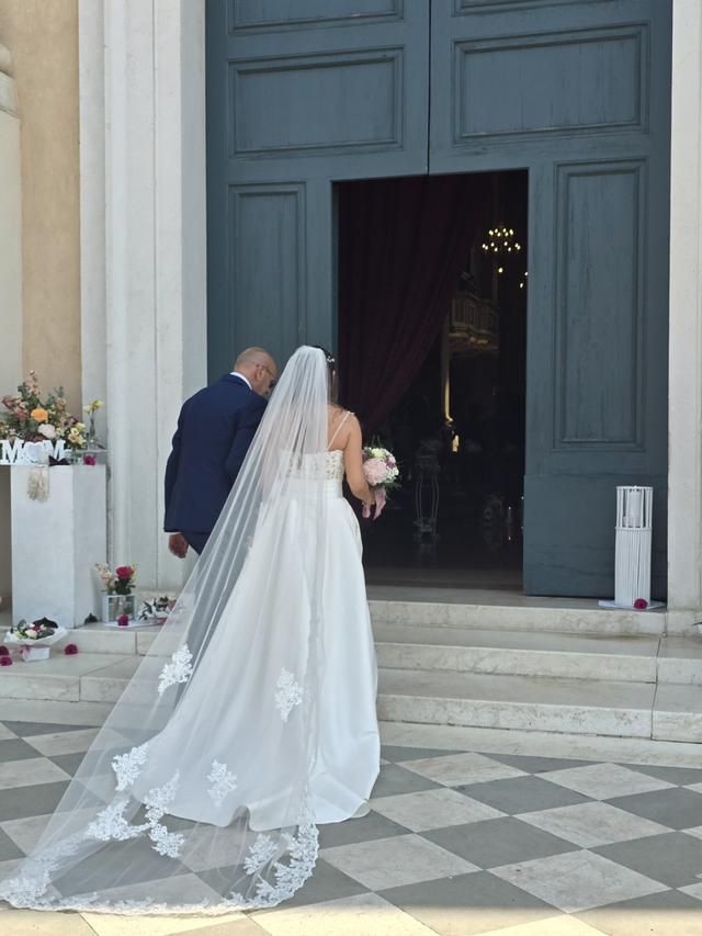 Caroli Boutique - 1
