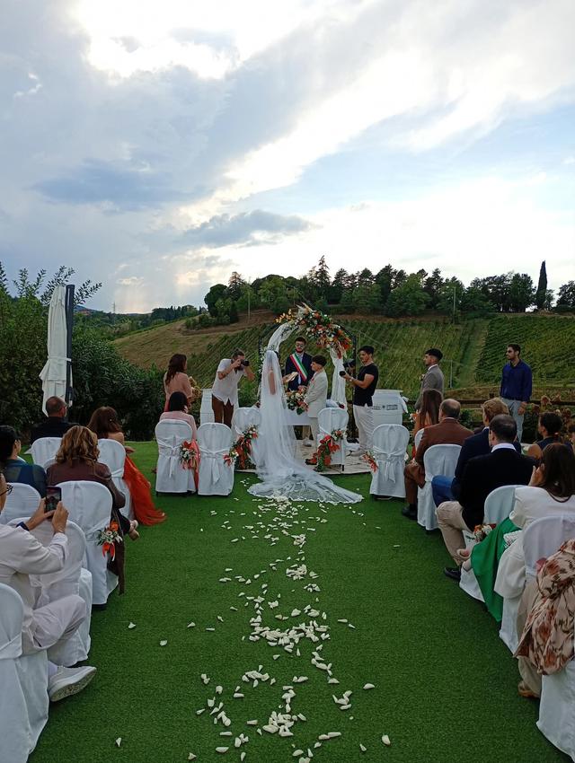 Podere Riosto - Cantina & Agriturismo - 1