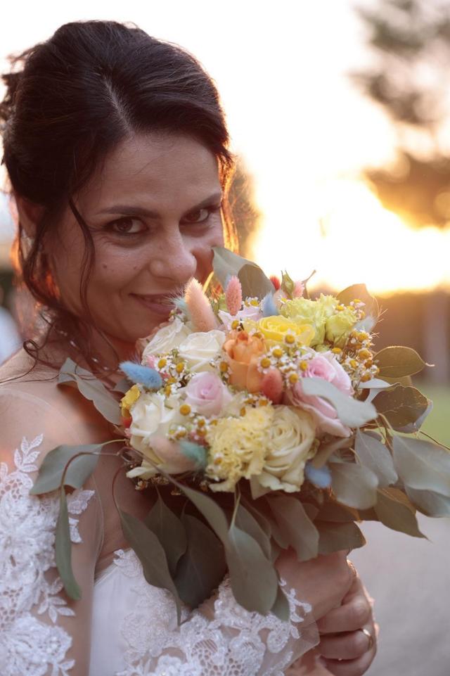 Bambi Flowers e... - 2