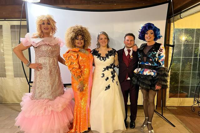 Drag Queen Sisters Show 4