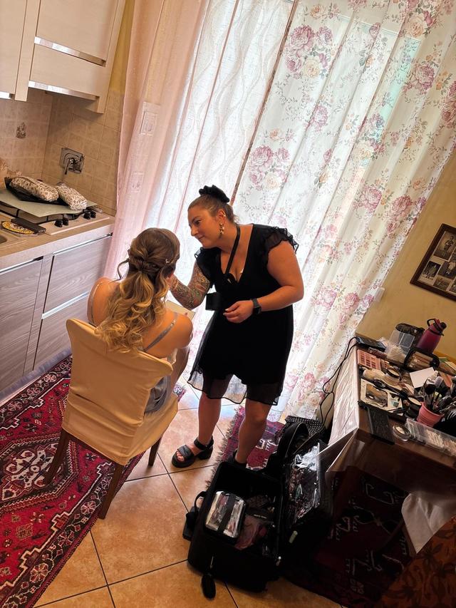 Laura B. Make Up Artist - 2