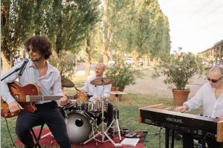 MILF (Music I'd Like To Feel) - 7