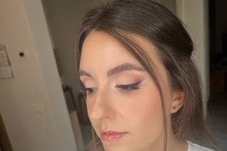 Dion Dangerfield Makeup Artist - 19