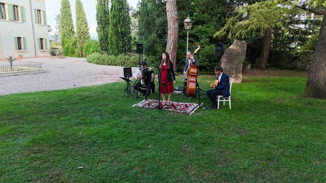 Passepartout French Gypsy Band - 4