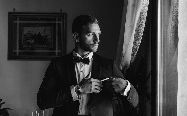 Tony's Uomo - 1