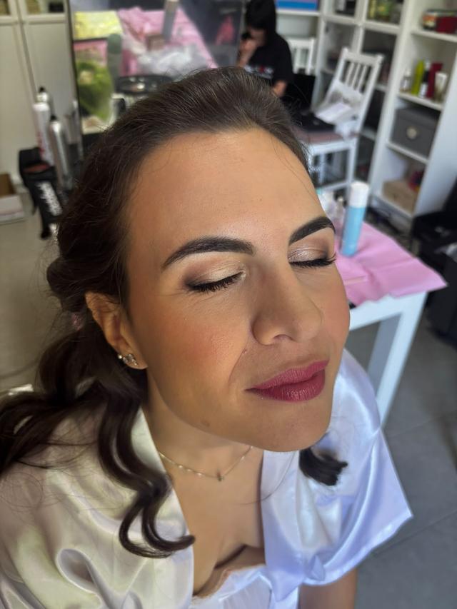 Francesca Bertinato Make-up & Brow Artist - 2