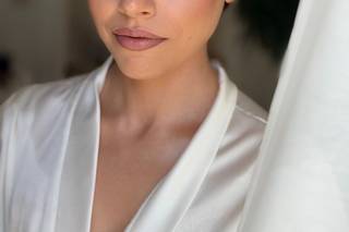 Da Beauty Boutique Make-up & Hairstyle - 11