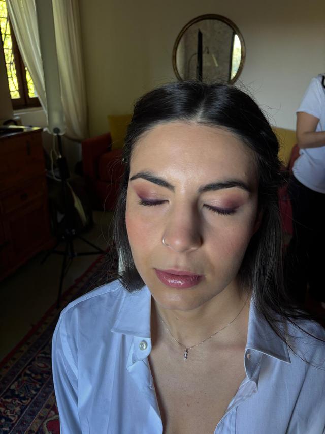 Camilla Verucci Make-up Artist - 2