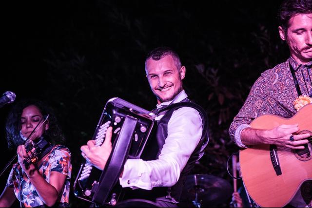 Alzamantes - Folk Rock Band - 3