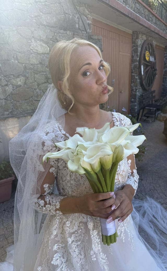 Enza Azzollini Make-up Artist - 1
