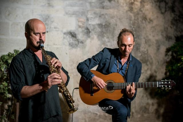 Insolito Groove - 1