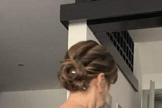 Ellesse Hairstylist - 10