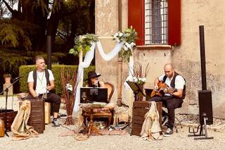 Clochart Acoustic - 12