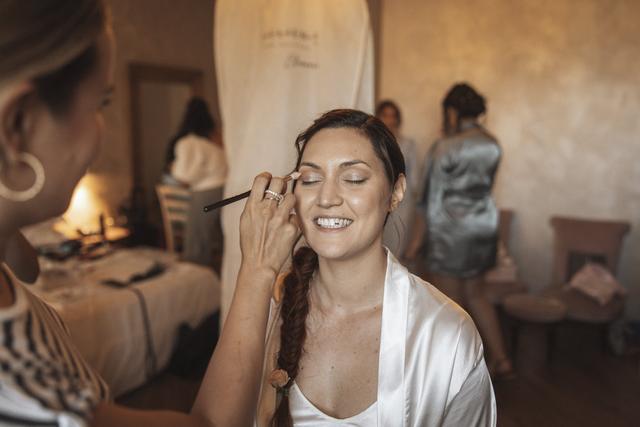 Elisa Makeup Artist - 1