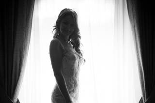 Lisa Covalero - 32