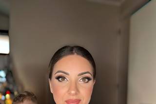Niky Loizzi Make-up Artist - 6