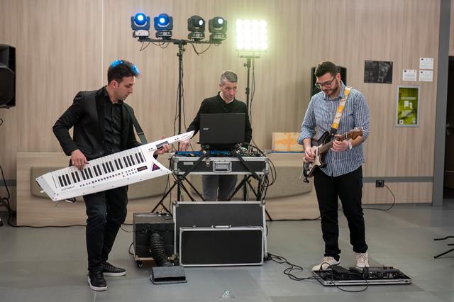 LP BAND DJ - 2