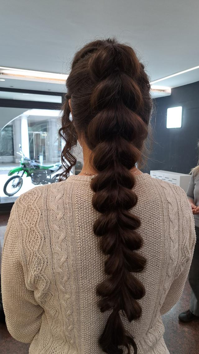 De Carli Salon - 3